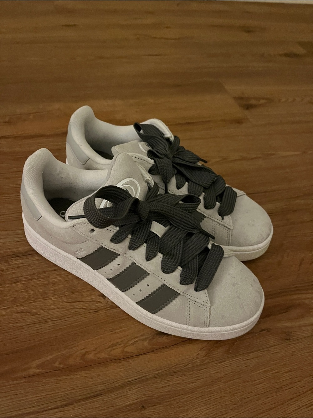 adidas Campus 00s Grey Suede Sneakers
Men's Size 9 - Picture 2 of 6
